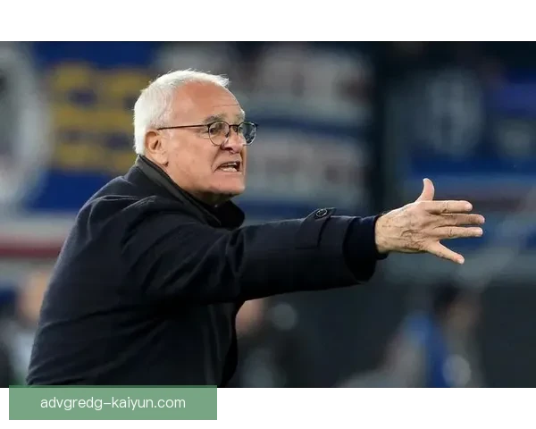 桑普主帅风格逐渐形成，展现出稳健的战术理念与积极的球队氛围