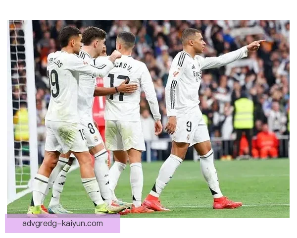 西甲焦点战：巴萨皇马大战在即，双方状态走势清晰